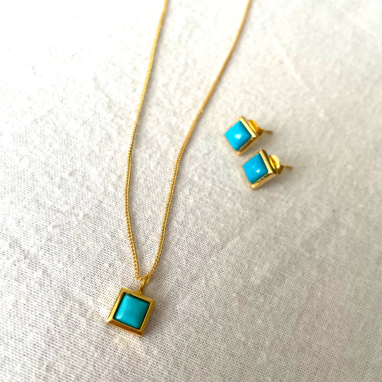 Shikaku Square Turquoise Gift Set