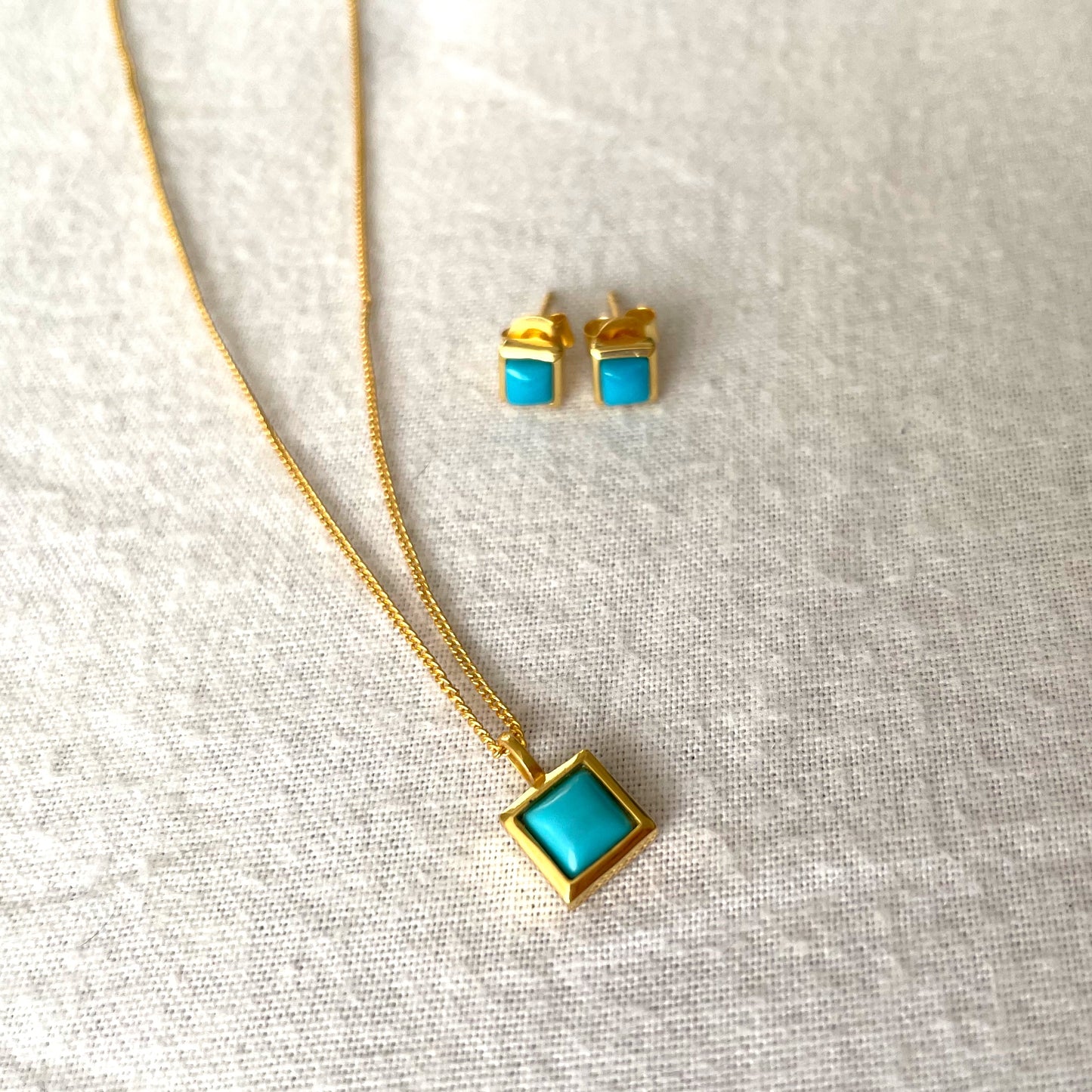 Shikaku Square Turquoise Gift Set