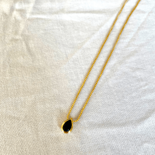 Black Onyx Necklace, Gold Plated on 925 Sterling Silver, handmade gemstone necklace by Brinda, Unique Gift for her, Unique necklace, gemstones, gold, chain, Crystal, trending, mothers day gift, small business, london, dainty necklace, Teardrop, drop