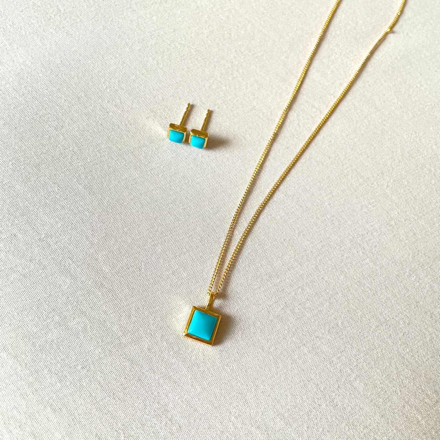 Turquoise Gold Necklace Gift set, Crystal gemstone necklace, Gold Plated on 925 Sterling Silver, handmade earrings, Turquoise necklace, Unique Gift, turquoise, gold studs, Crystal, Christmas gift ideas, small business, london, dainty necklace