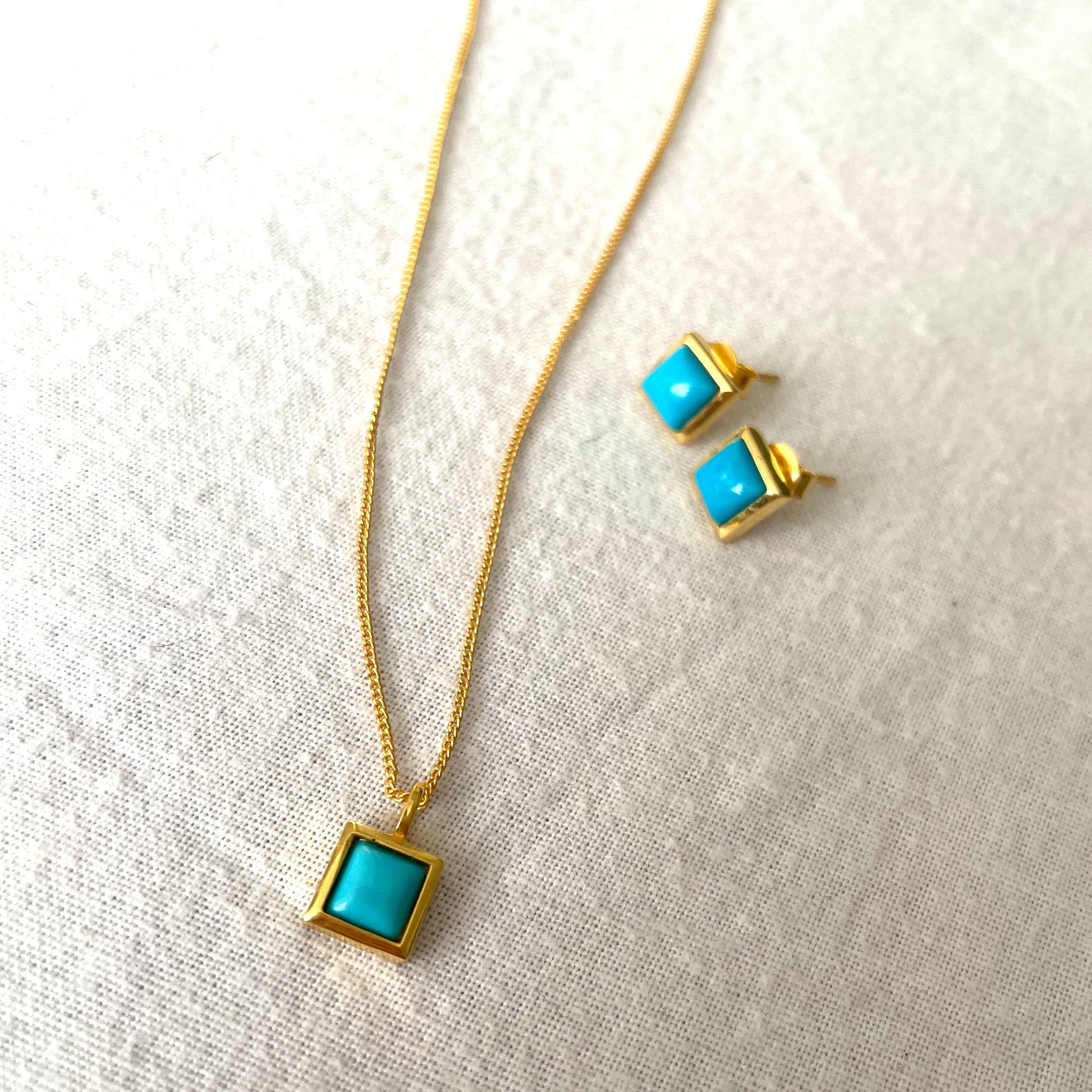 Turquoise Gold Necklace Gift set, Crystal gemstone necklace, Gold Plated on 925 Sterling Silver, handmade earrings, Turquoise necklace, Unique Gift, turquoise, gold studs, Crystal, Christmas gift ideas, small business, london, dainty necklace