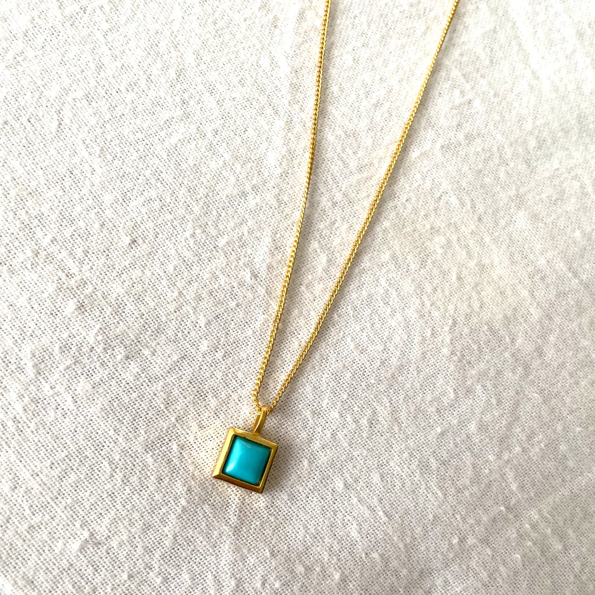 Turquoise Gold Necklace, Crystal gemstone necklace, Gold Plated on 925 Sterling Silver, handmade necklace, Turquoise necklace, Unique Gift, turquoise, gemstones, gold studs, Crystal, Christmas gift ideas, small business, london, dainty necklace