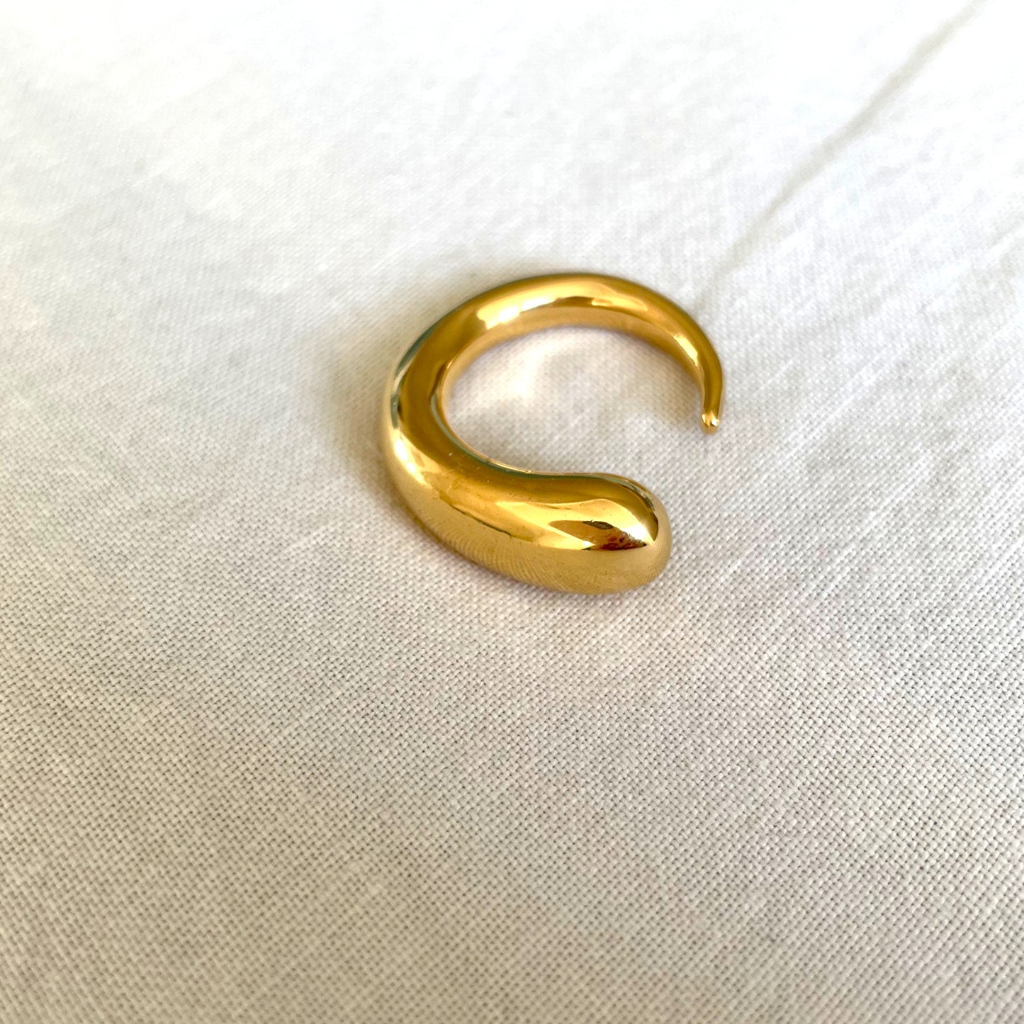 Gold Fluid Unisex Dome Ring