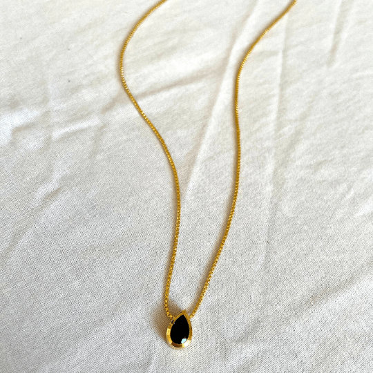 Black Onyx Necklace, Gold Plated on 925 Sterling Silver, handmade gemstone necklace by Brinda, Unique Gift for her, Unique necklace, gemstones, gold, chain, Crystal, trending, mothers day gift, small business, london, dainty necklace, Teardrop, drop