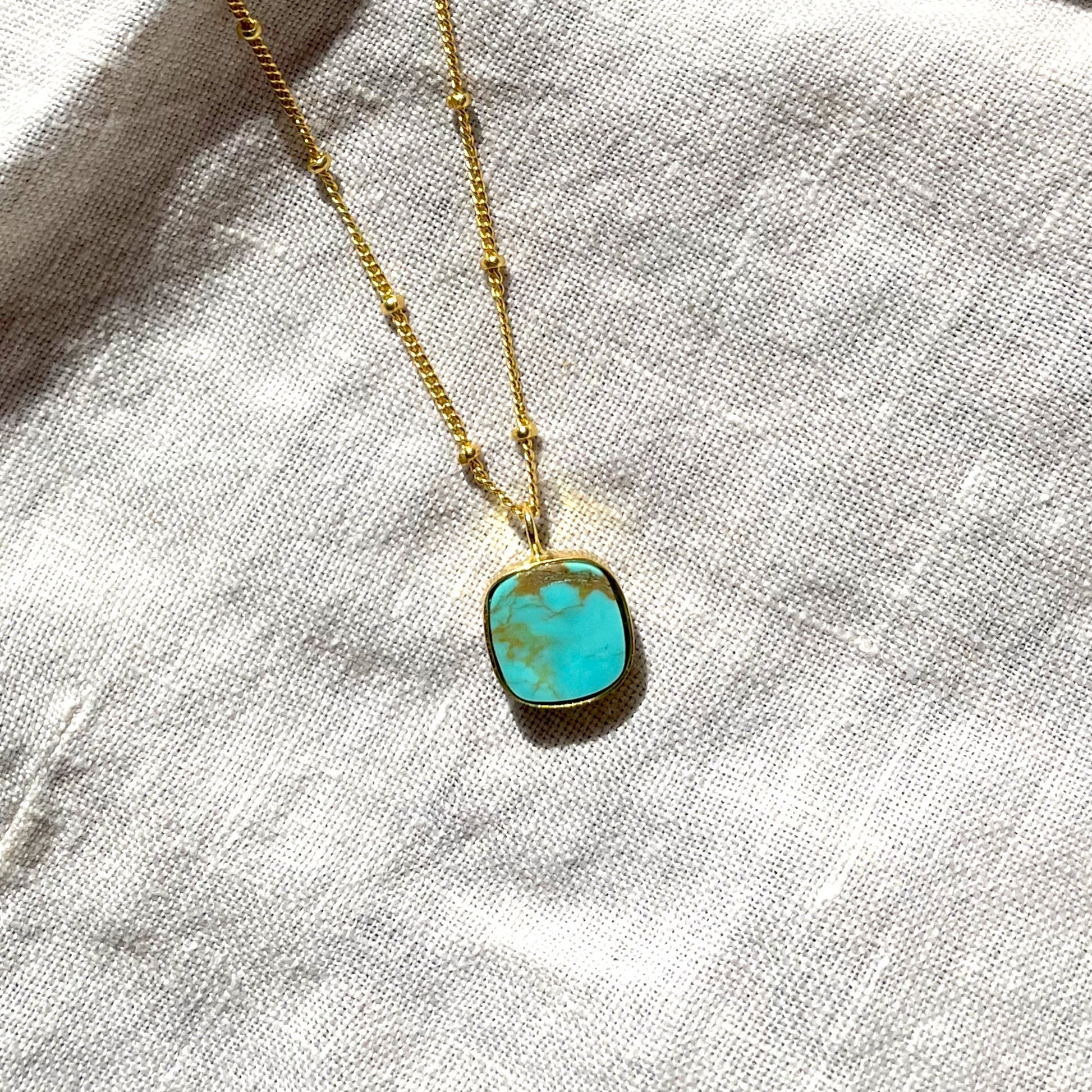 Turquoise Gold Pendant Necklace, Crystal Pendant Necklace, Gold Plated on 925 Sterling Silver, handmade gemstone necklace, Unique Gift, turquoise necklace, gemstones, gold chain, Crystal, mothers day gift, small business, london, dainty necklace, gem